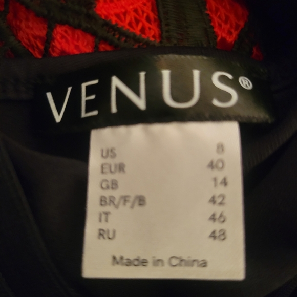 VENUS Black Crochet Sleeveless Top Size 8. Back Zip and Eye Clouser - Picture 12 of 12